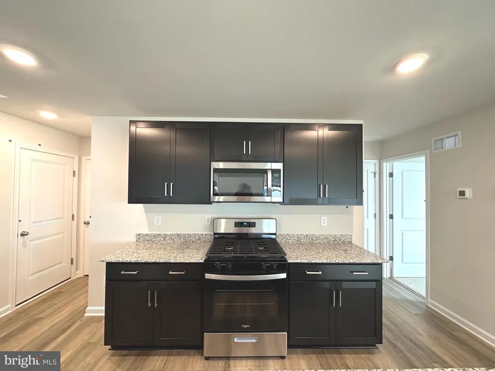 124 CHARING CROSS DRIVE Stephens City, VA 22655