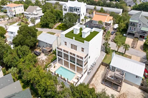 326 Summit Drive