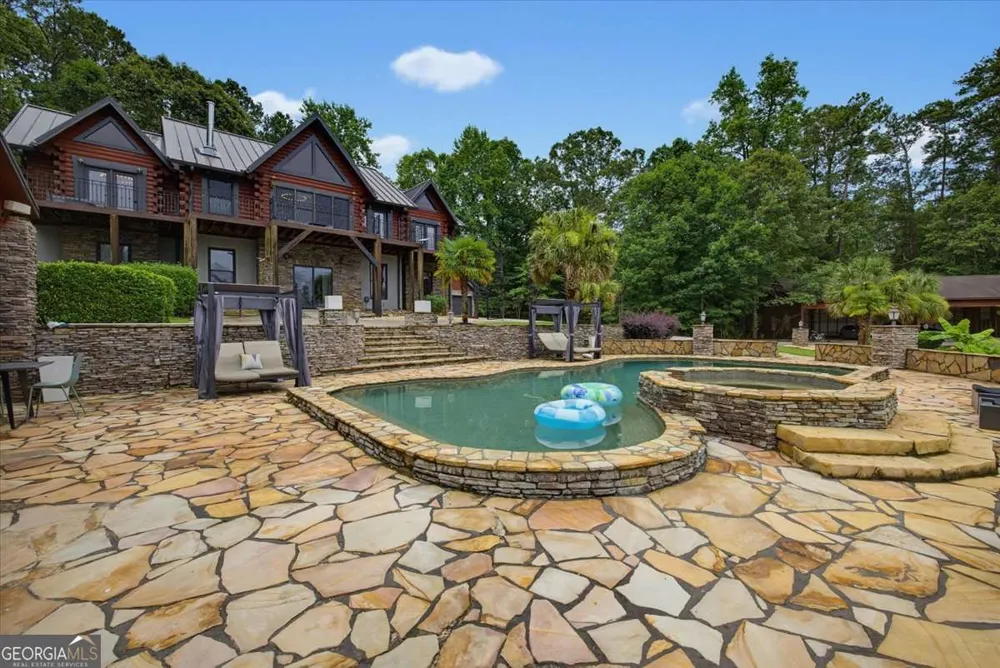 4095 E Highway 166 Carrollton, GA 30116