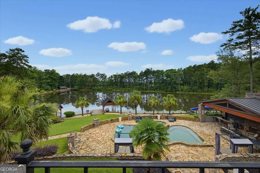 4095 E Highway 166 Carrollton, GA 30116