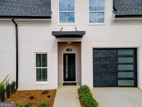 119 Chateau DR