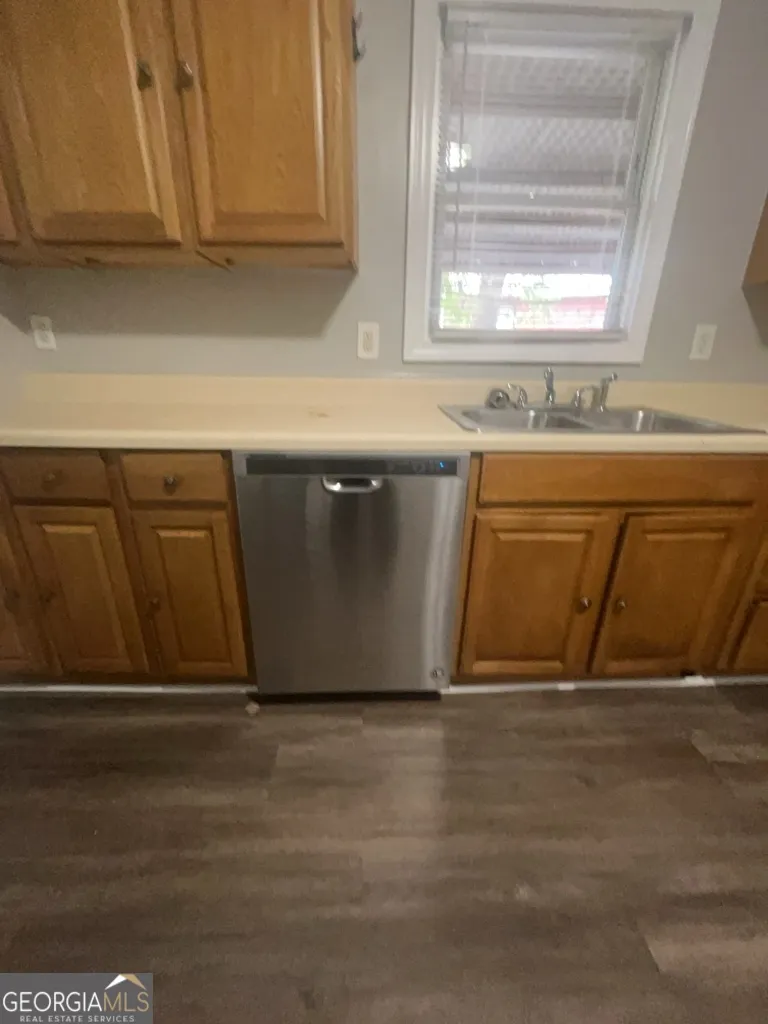 2381 Bruce ST Lithonia, GA 30058