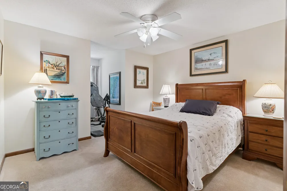 70 Deer LN White Oak, GA 31568