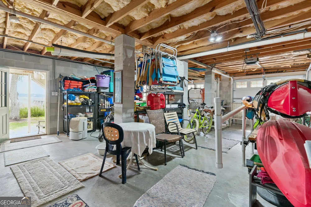 70 Deer LN White Oak, GA 31568