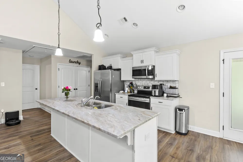 140 Sourwood LN Warner Robins, GA 31093
