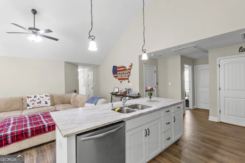 140 Sourwood LN Warner Robins, GA 31093