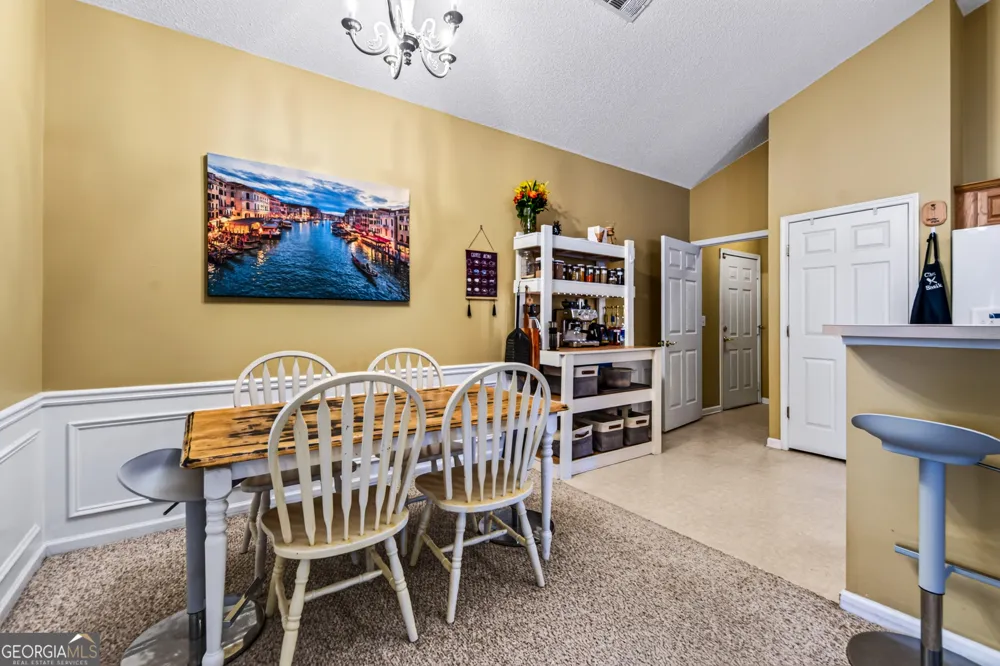 172 Camry LN Grayson, GA 30017