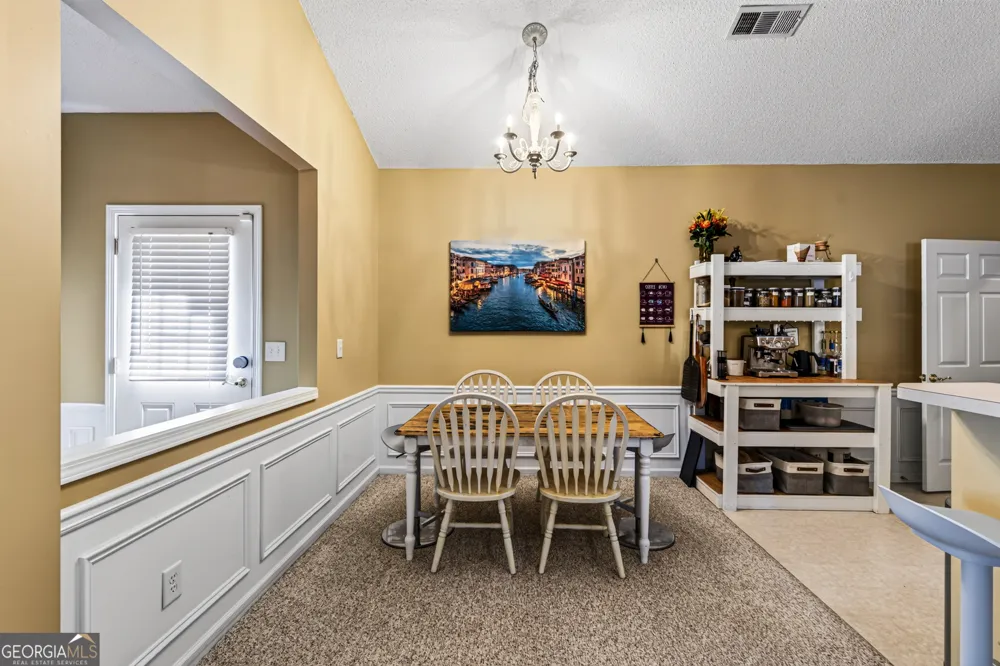 172 Camry LN Grayson, GA 30017