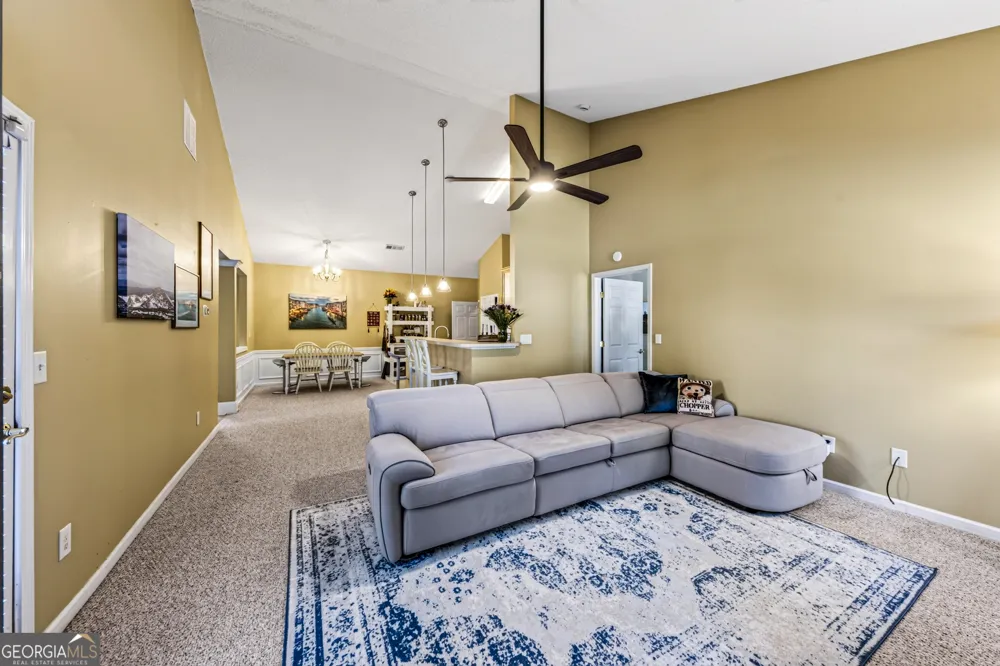 172 Camry LN Grayson, GA 30017