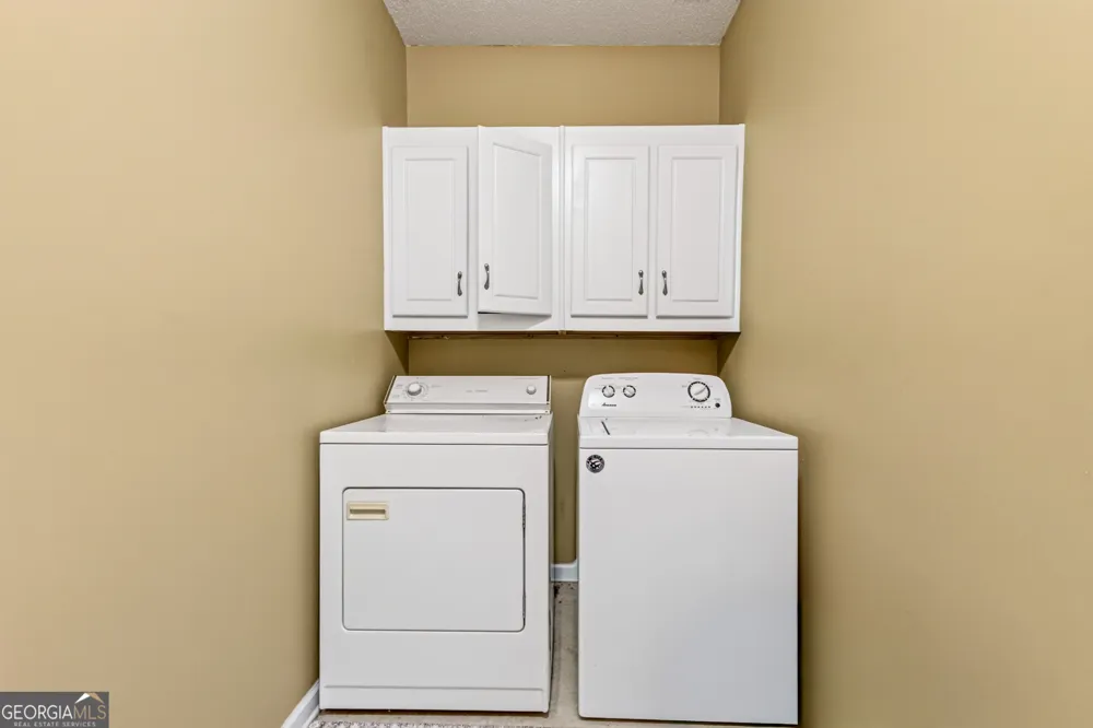 172 Camry LN Grayson, GA 30017