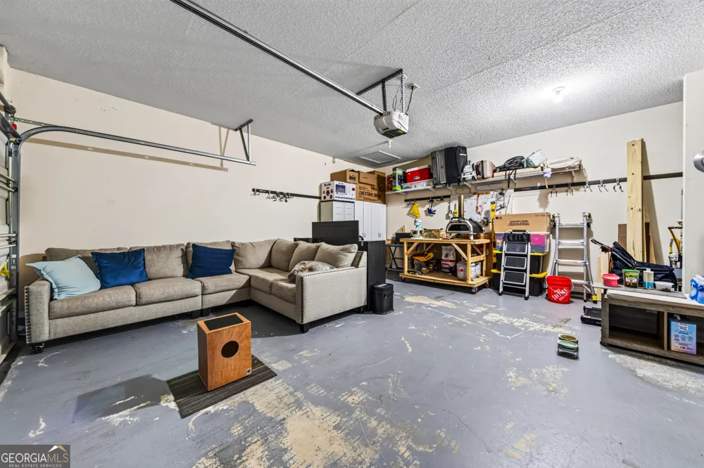 172 Camry LN Grayson, GA 30017