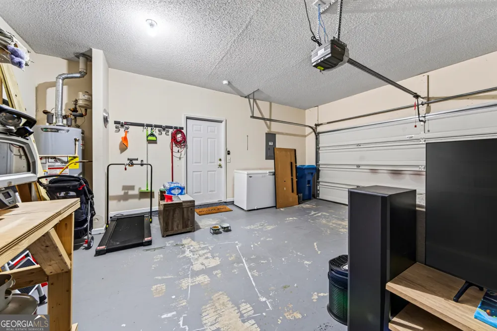 172 Camry LN Grayson, GA 30017