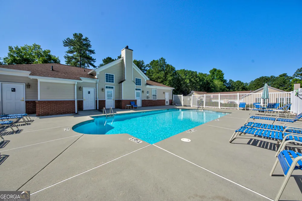 172 Camry LN Grayson, GA 30017