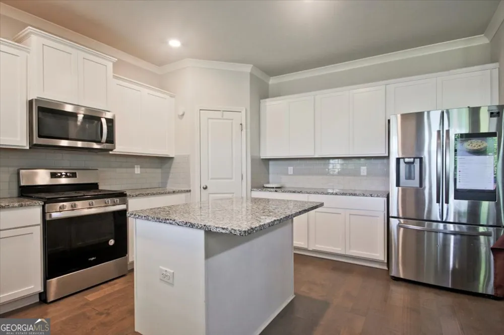 159 Azalea Bloom DR Loganville, GA 30052