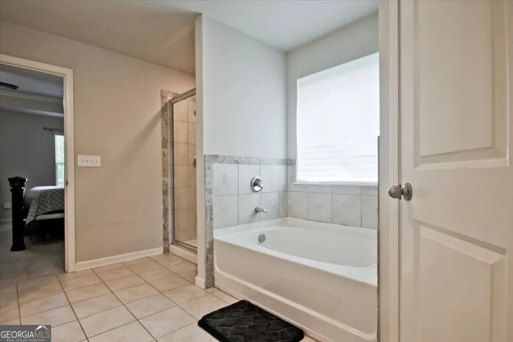 159 Azalea Bloom DR Loganville, GA 30052