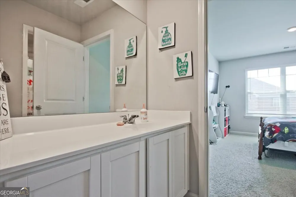 159 Azalea Bloom DR Loganville, GA 30052