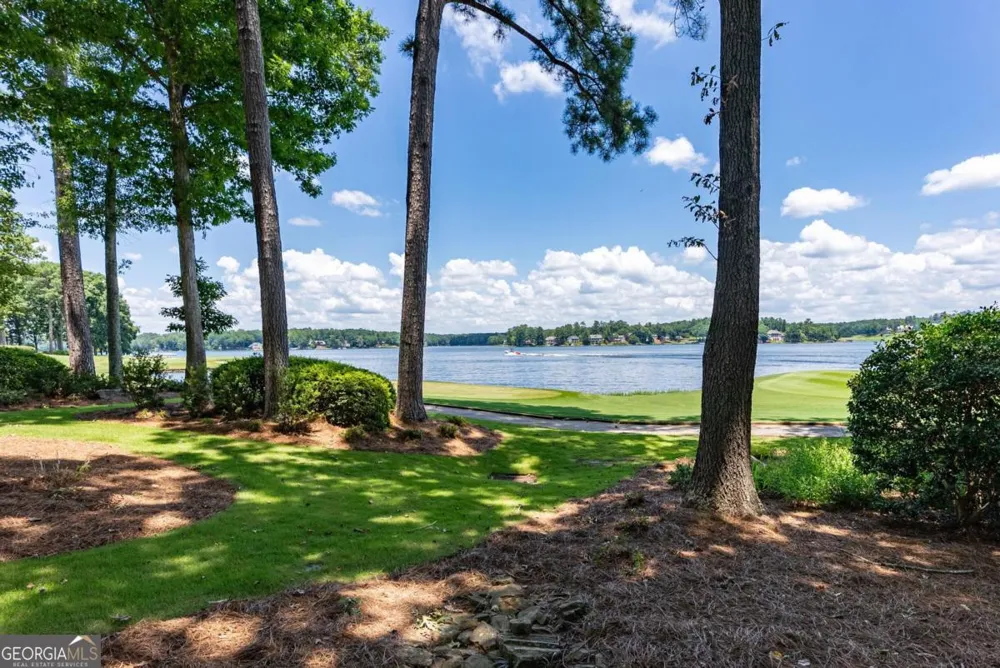 109 Bulloch Hall LN Eatonton, GA 31024