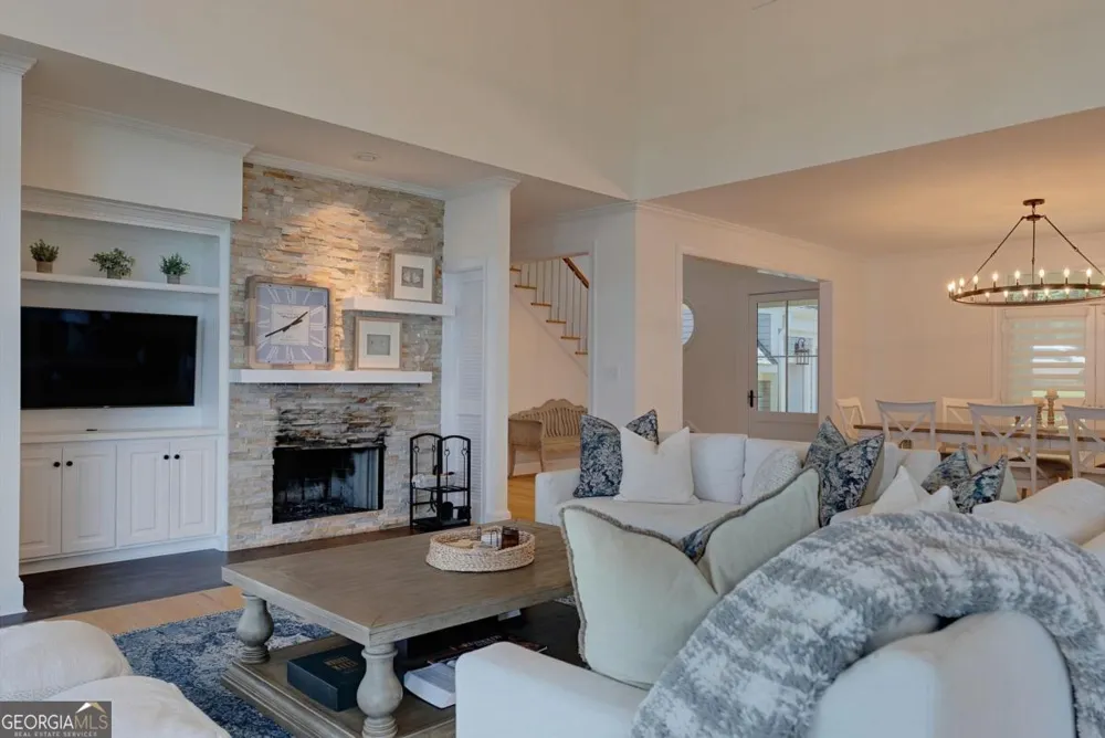 109 Bulloch Hall LN Eatonton, GA 31024