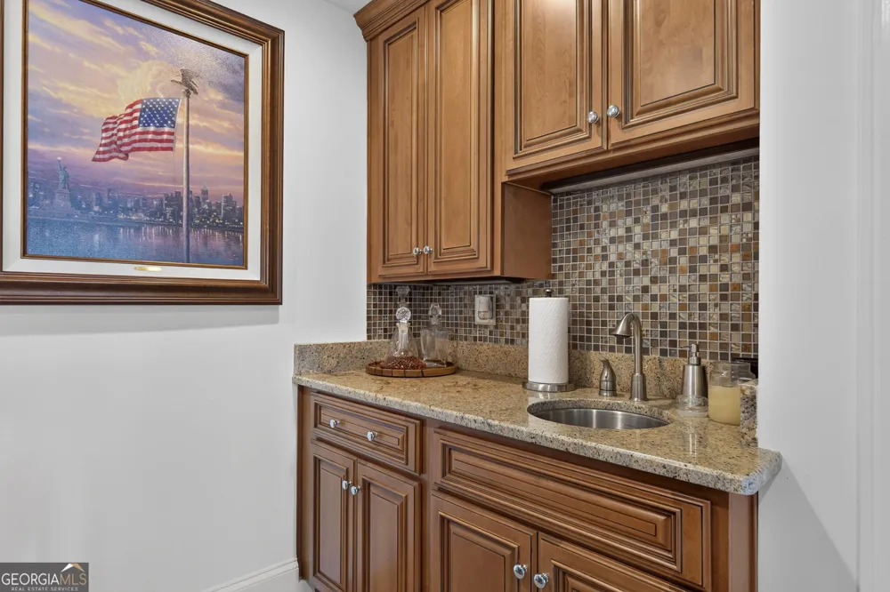 109 Bulloch Hall LN Eatonton, GA 31024