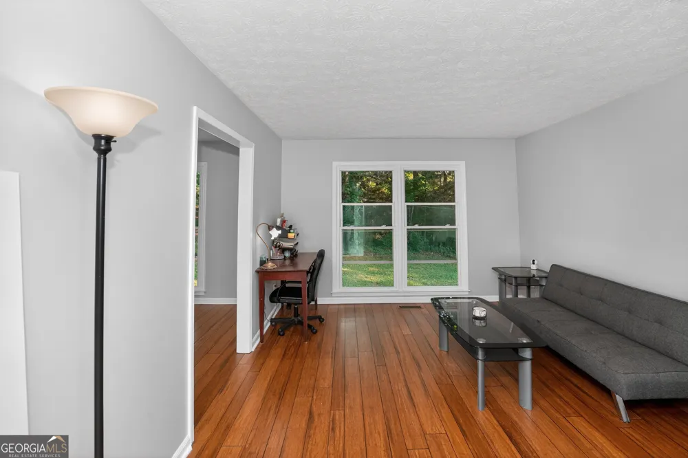 662 Highway 18 W Barnesville, GA 30204