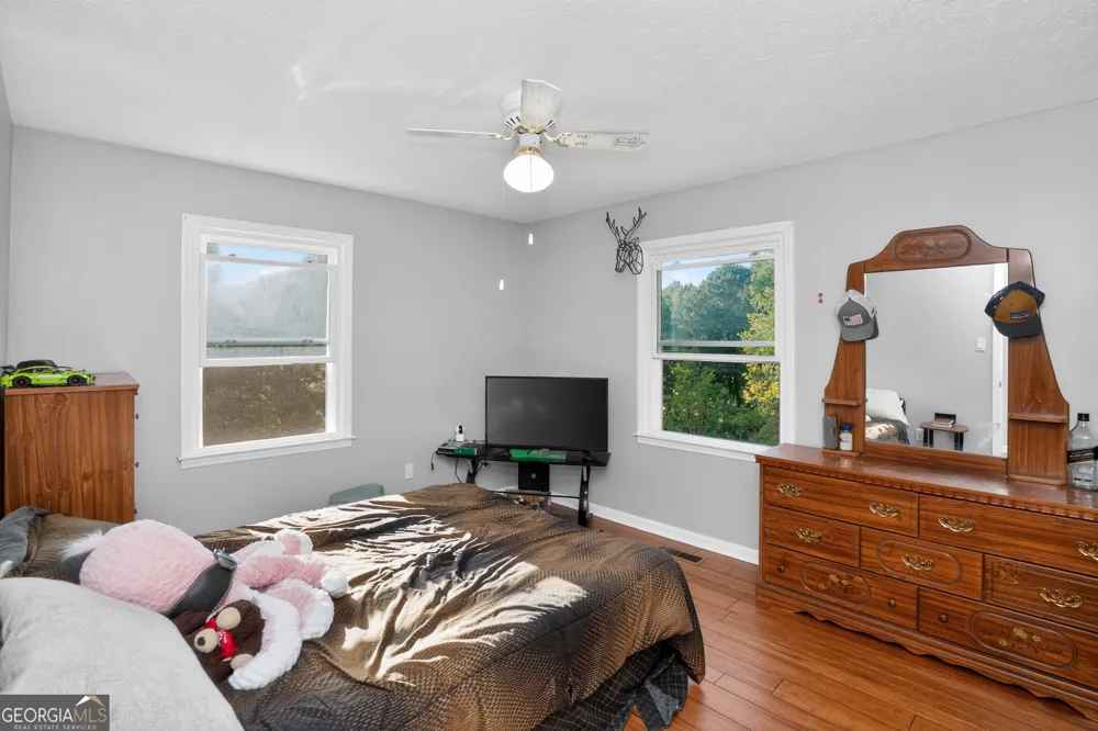 662 Highway 18 W Barnesville, GA 30204