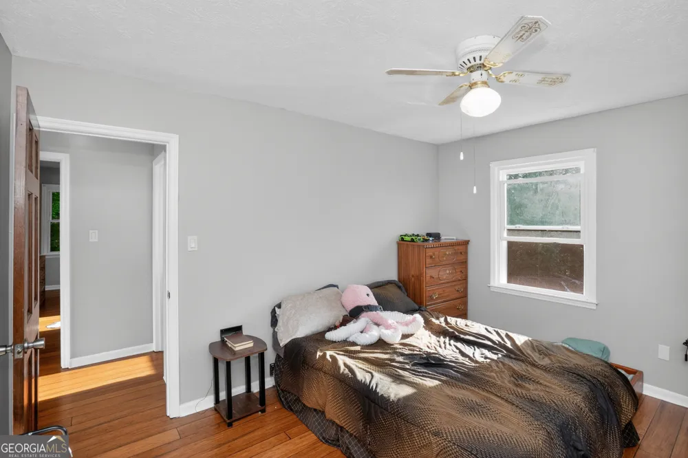 662 Highway 18 W Barnesville, GA 30204
