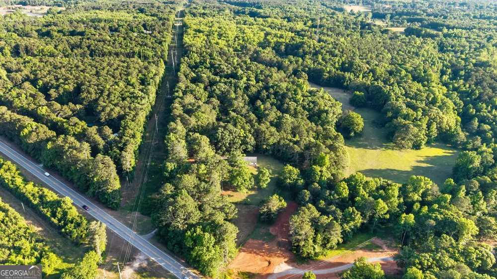 662 Highway 18 W Barnesville, GA 30204