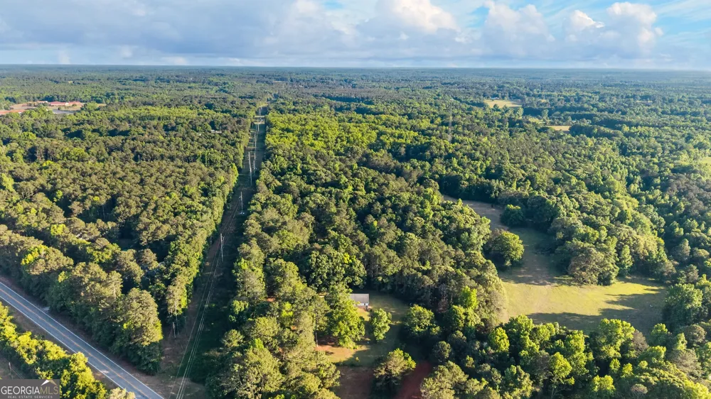 662 Highway 18 W Barnesville, GA 30204