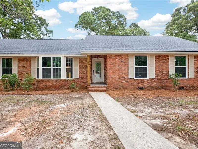 216 Ridgeland DR Warner Robins, GA 31093