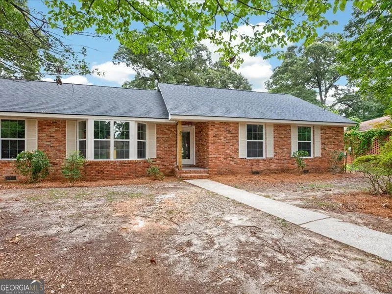 216 Ridgeland DR Warner Robins, GA 31093