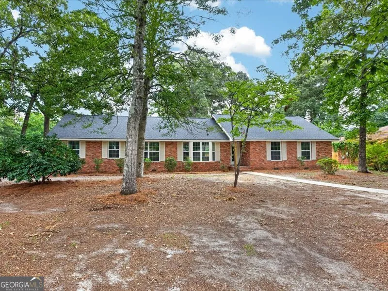 216 Ridgeland DR Warner Robins, GA 31093