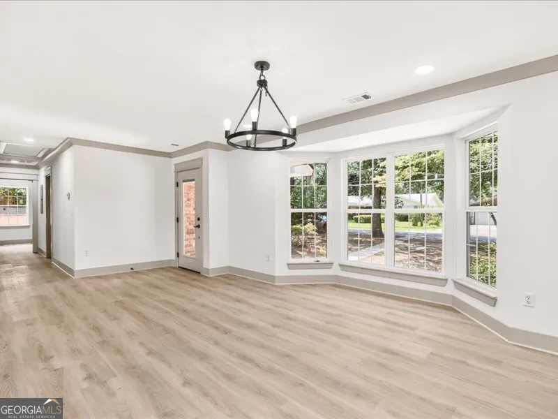 216 Ridgeland DR Warner Robins, GA 31093