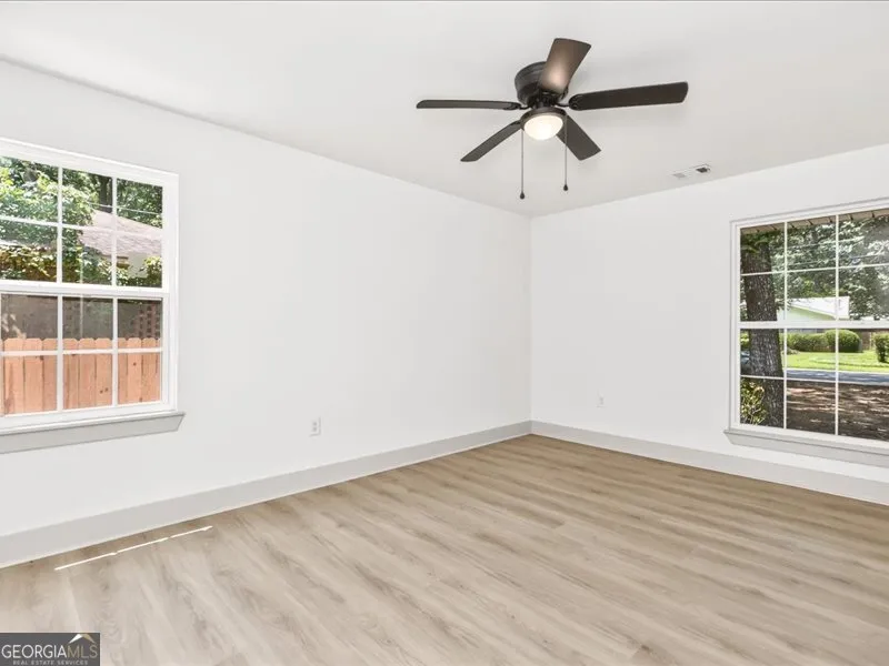 216 Ridgeland DR Warner Robins, GA 31093