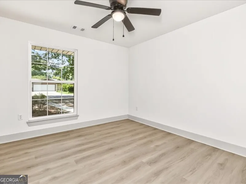 216 Ridgeland DR Warner Robins, GA 31093