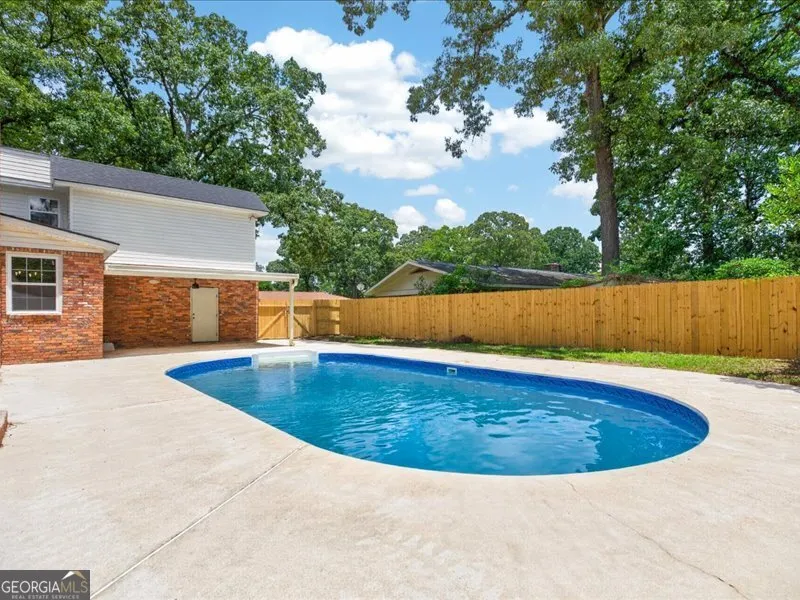 216 Ridgeland DR Warner Robins, GA 31093