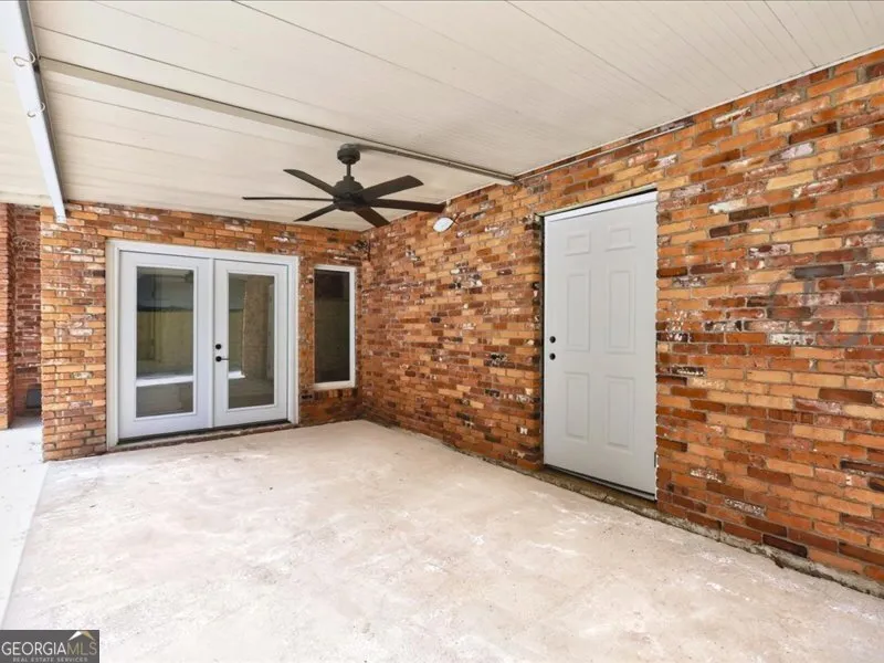 216 Ridgeland DR Warner Robins, GA 31093