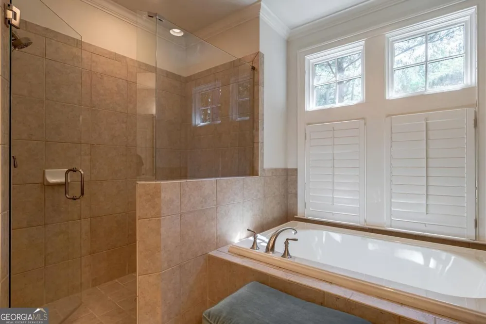 1081 Regency DR Greensboro, GA 30642