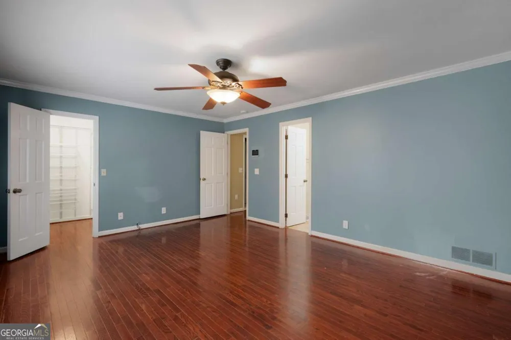 127 Windsor DR Calhoun, GA 30701