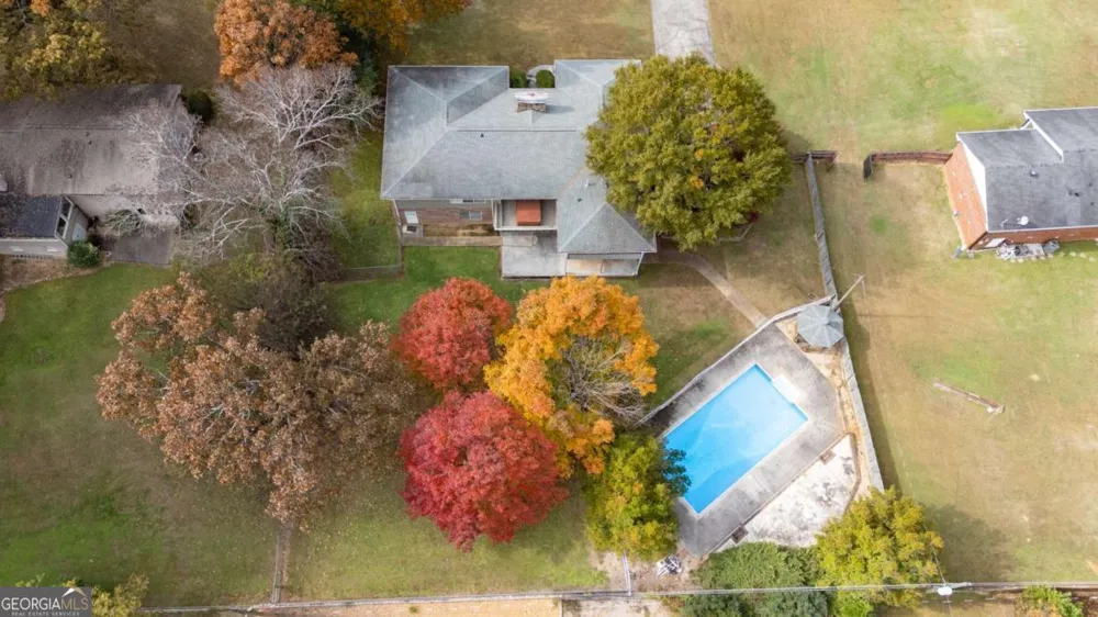 127 Windsor DR Calhoun, GA 30701