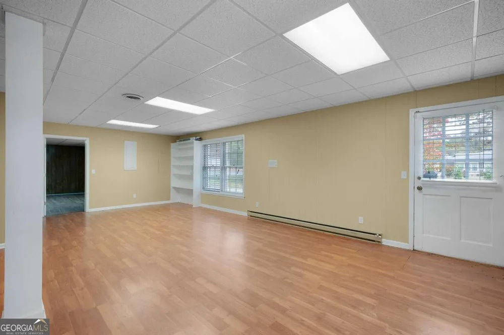 127 Windsor DR Calhoun, GA 30701