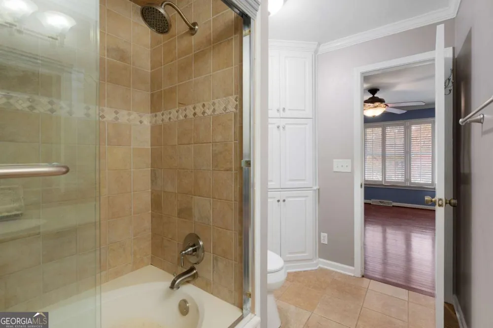 127 Windsor DR Calhoun, GA 30701