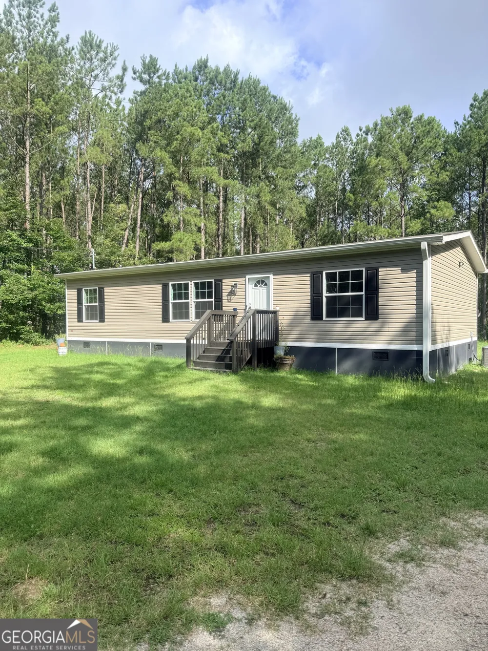645 Bent Knee RD Keysville, GA 30816