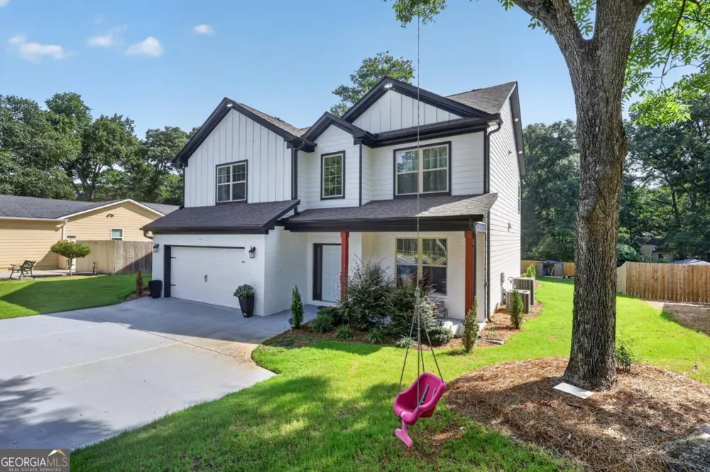 208 Shields ST Winder, GA 30680