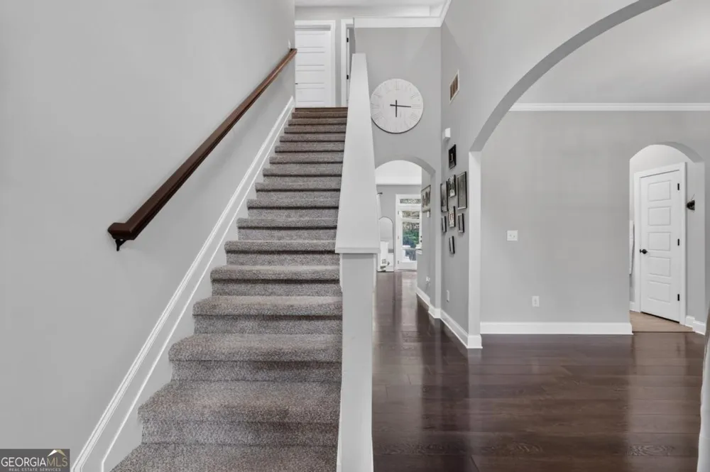 208 Shields ST Winder, GA 30680