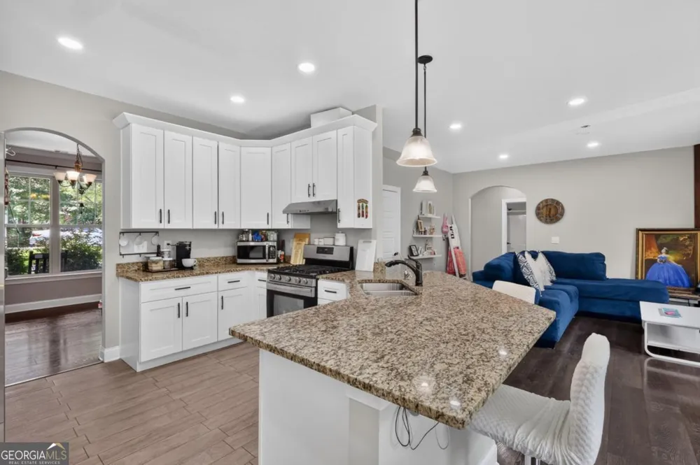 208 Shields ST Winder, GA 30680