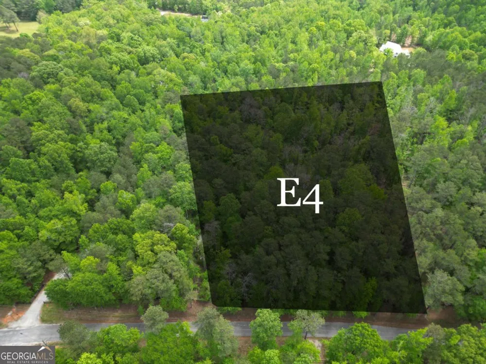 8595 Serenbe RD Chattahoochee Hills, GA 30268