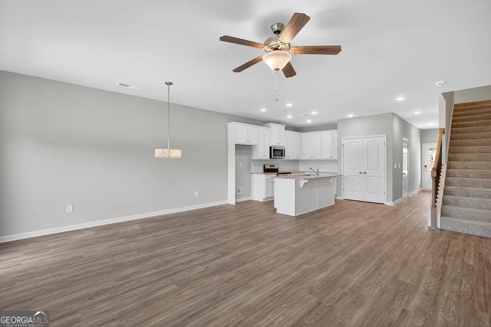 2849 Lillian LN Douglasville, GA 30135