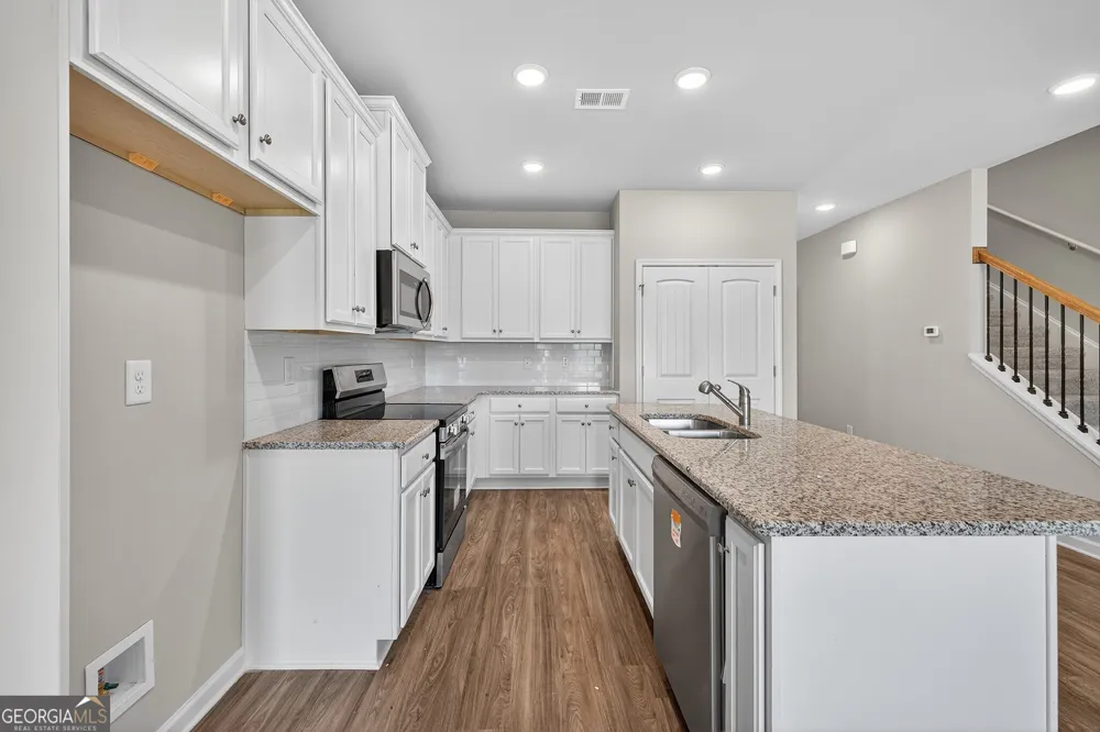 2849 Lillian LN Douglasville, GA 30135