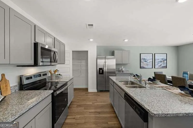 284 Coastal DR Statham, GA 30666