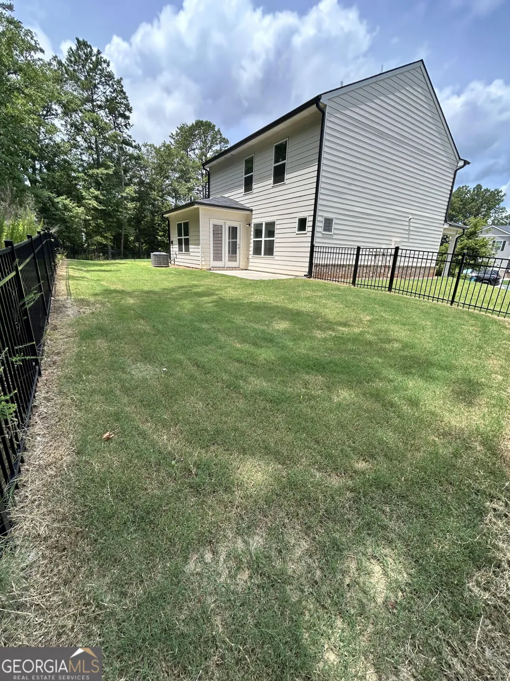 284 Coastal DR Statham, GA 30666